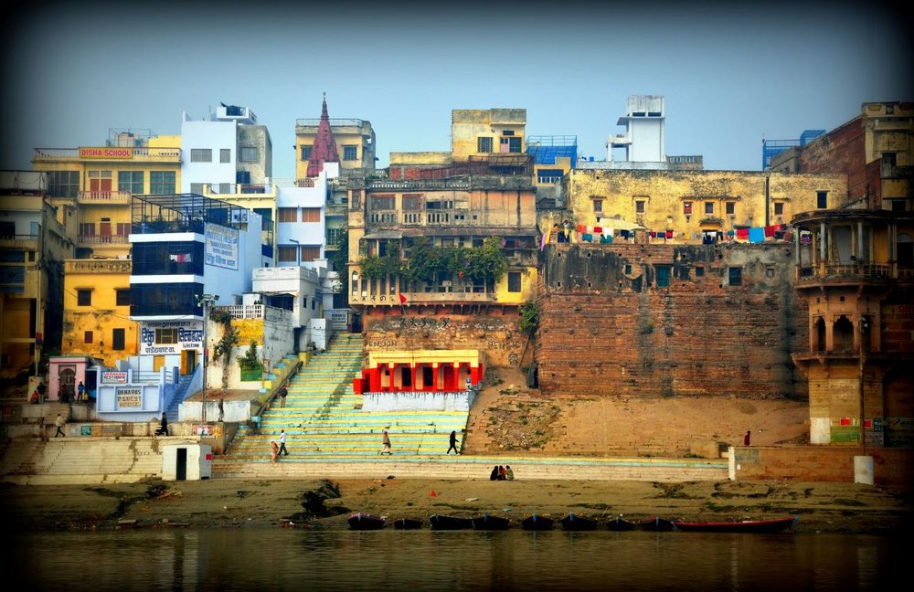 a view of Varanasi from the Ganges river.JPG