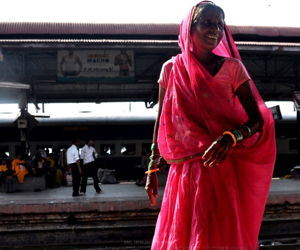 woman in sari at the Gaya train station, Bodhgaya.JPG