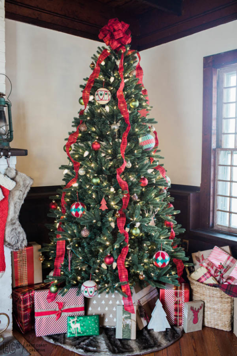 Lowe's Holiday Makeover Recap - Vintage Christmas Remix by Eastcoast Creative