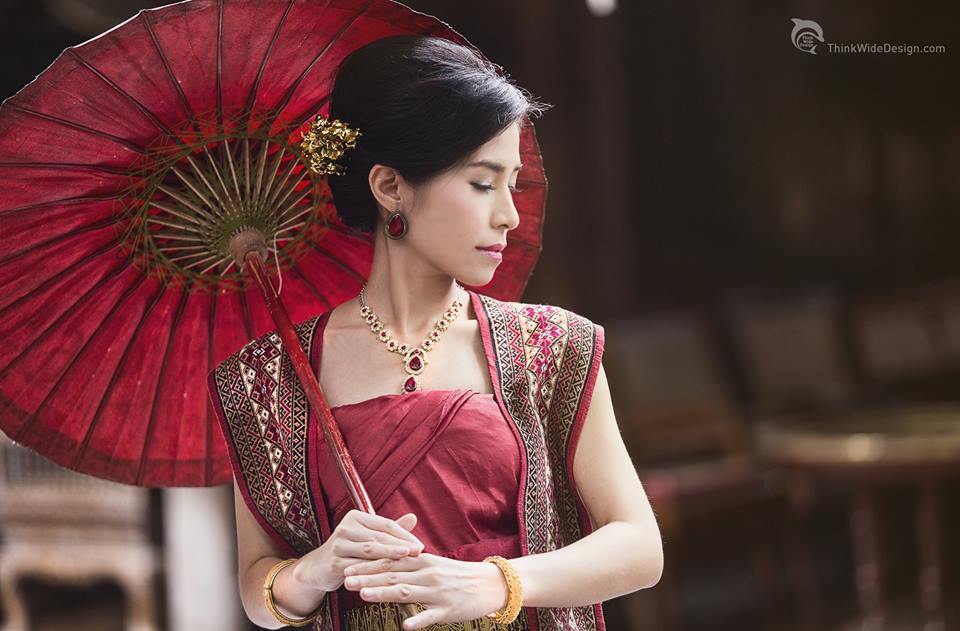 Get glam and time travel with  Toon  to experience traditional Lanna style in Chiang Mai.