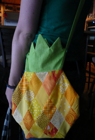 Pineapple Purse from Crafty Staci