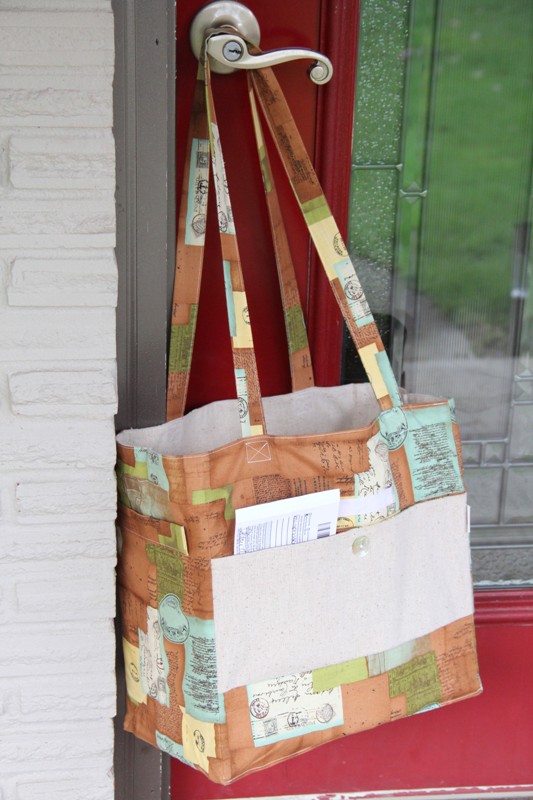 Expandable Mail Bag from Crafty Staci