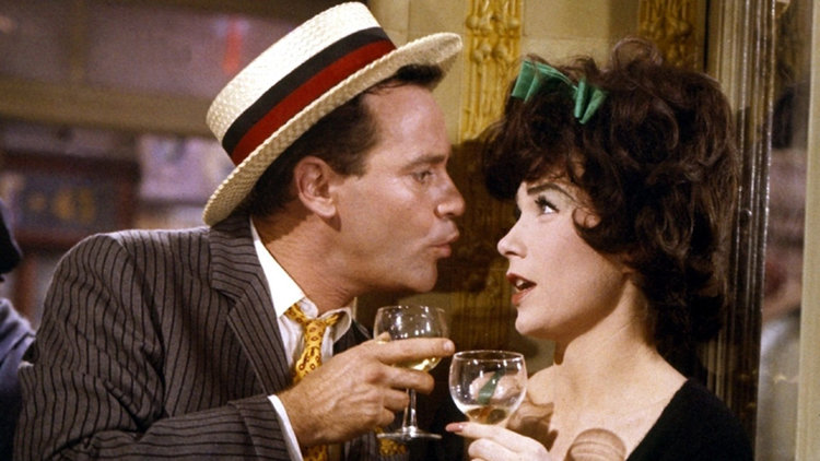                                                             Jack Lemon and Shirley MacLaine in Irma la Douce (1963)