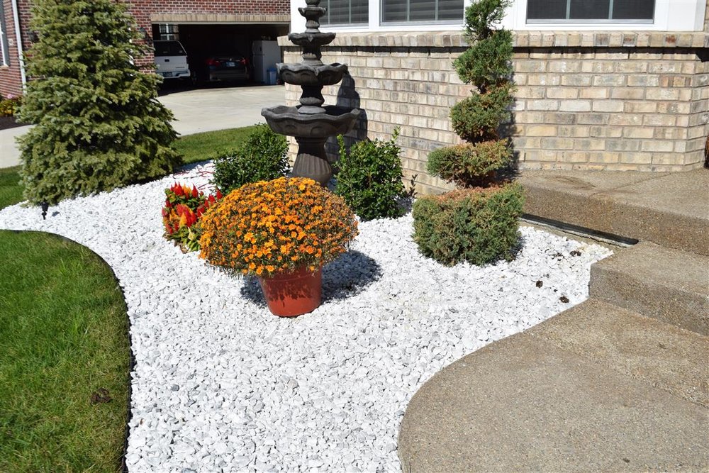 Marble Chips — Luxury Landscape Supply