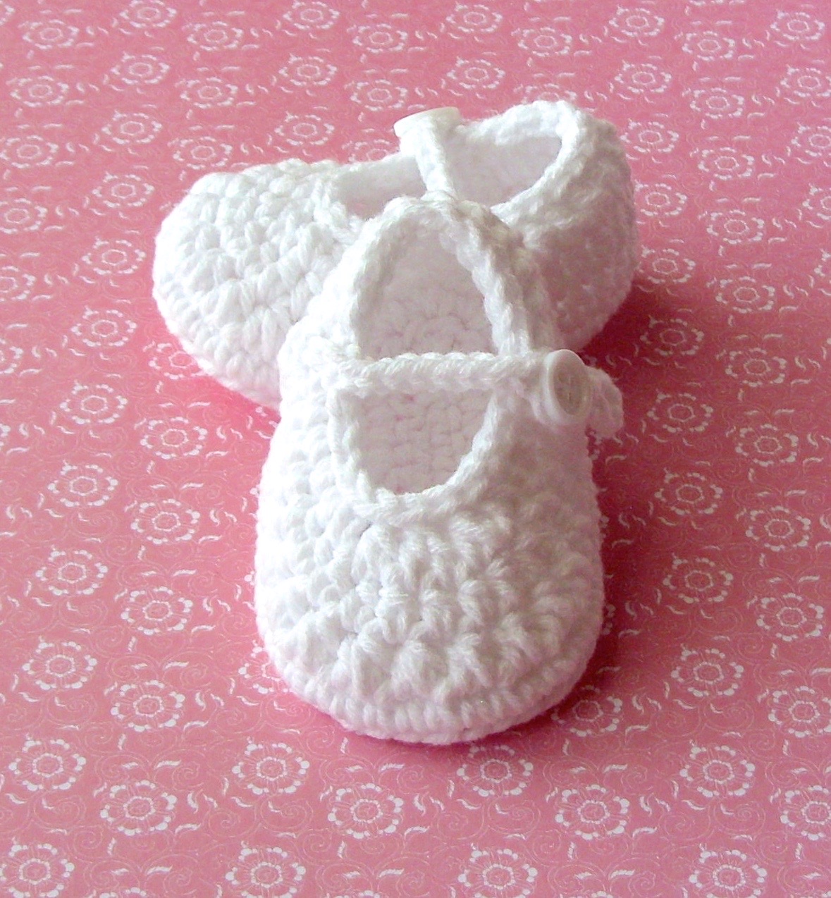 crochet baby shoes crochet Mary Janes; blush pink baby shoes uk seller flower baby slippers; ready to ship baby girl shoes baby booties Shoes Girls Shoes Mary Janes 