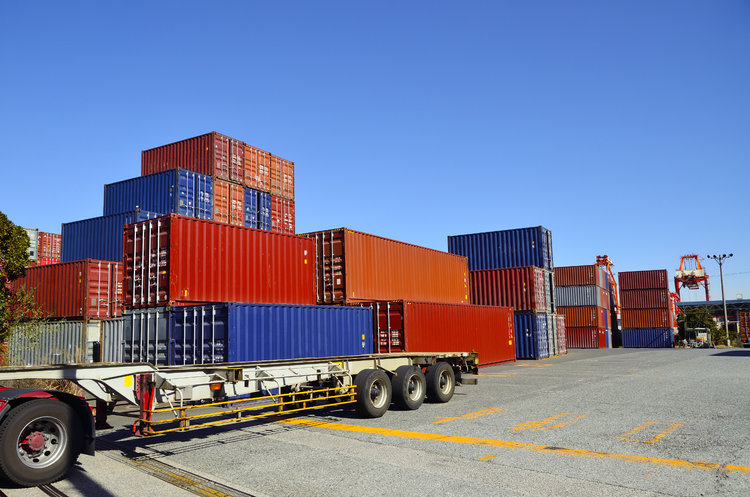 The Container Streamlines Freight Movement (Dan Dapat Menjadi Kantor, Toko, dan Rumah)
