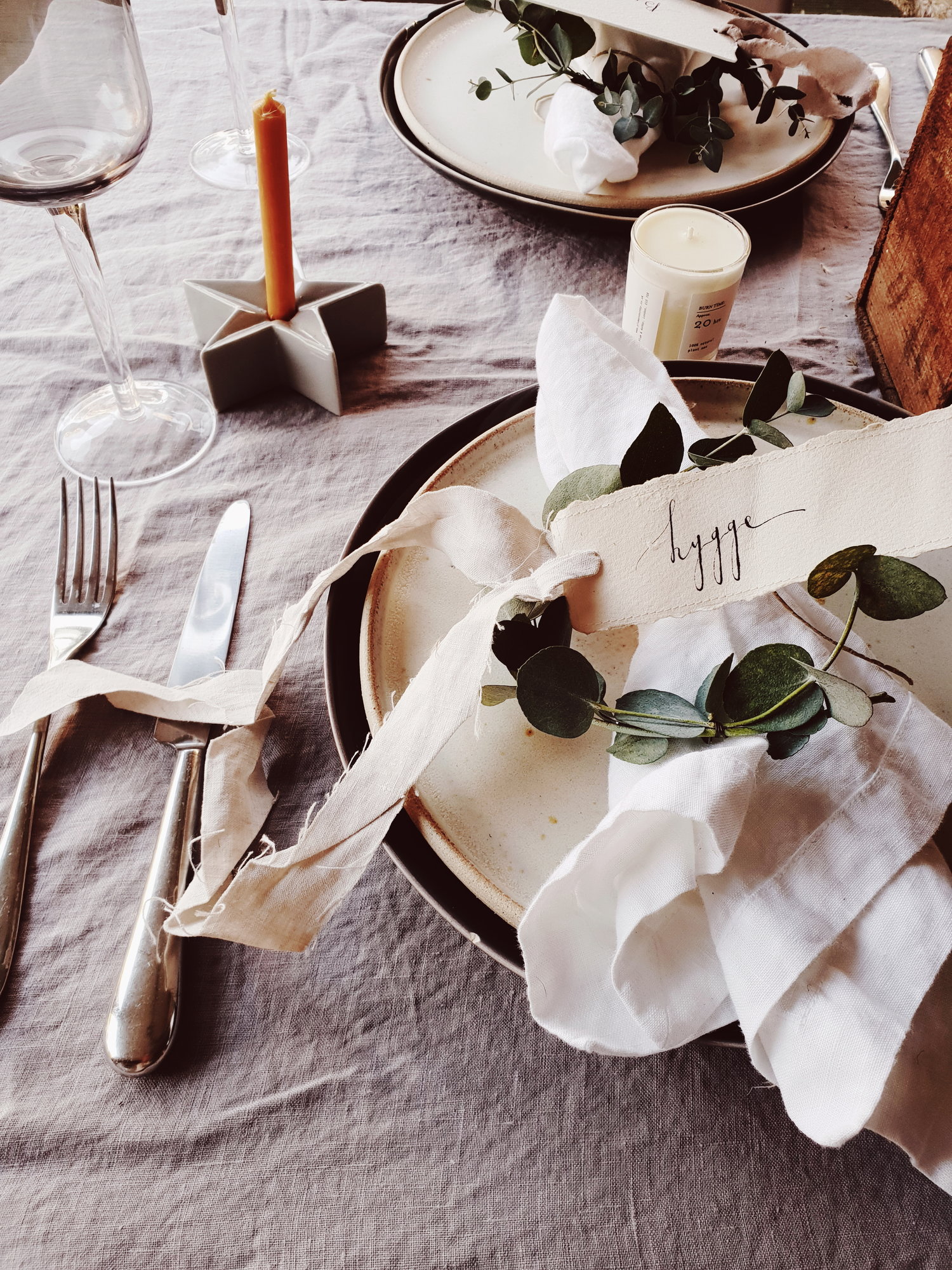  Add a personal touch to your table with these gorgeous handwritten labels from Oysterbridge Co 
