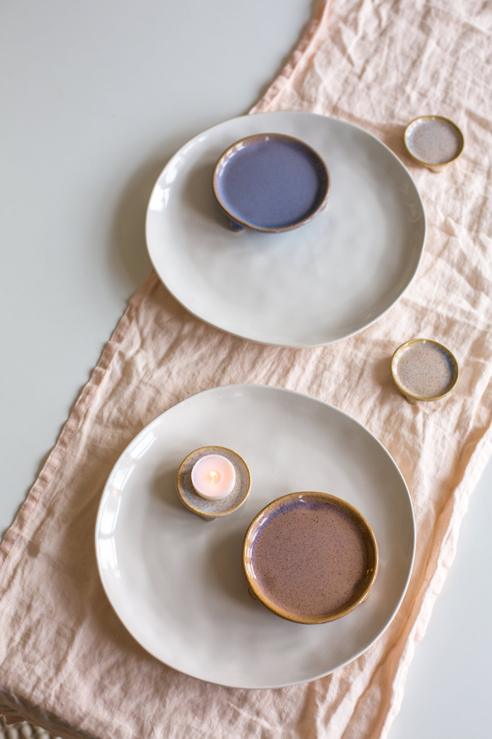 The little pottery pieces are perfect for tapas a dips or for tealights and pillar candles.