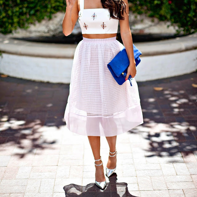 how to wear a midi skirt, midi skirt and crop top, elizabeth and james, how to wear keepsake crop top