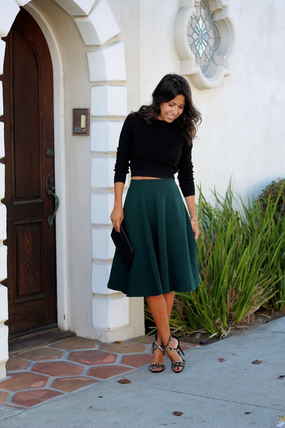 midi skirt outfit, how to style midi skirt, holiday party outfit, what to wear to holiday party