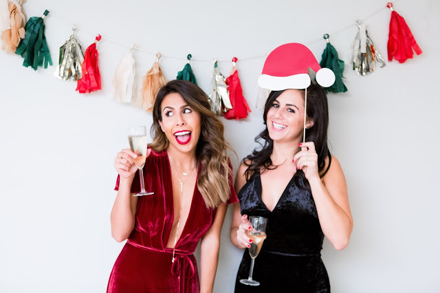 DIY photobooth, how to through a great holiday party, tips for holiday decor