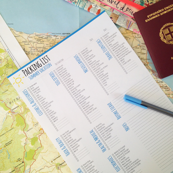 How to plan your holidays with your Bullet Journal. Packing Checklist and Trip Itineray Spreads plus FREE Packing List Printable. - christina77star.co.uk