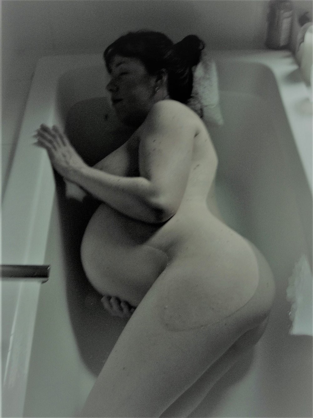 Early Labour in the bath.jpg
