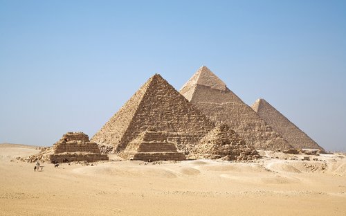 Pyramids of Egypt.jpg