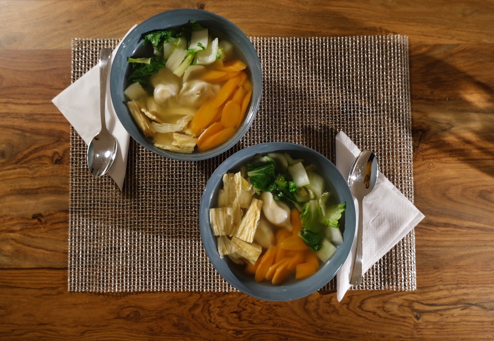 Chinese Dumpling Vegetable Soup