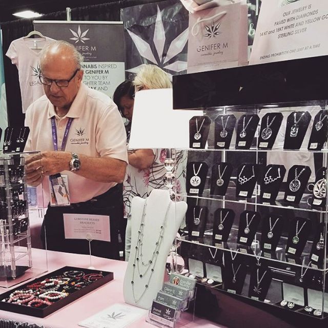 Pam and @glenn_e_murray hanging out at booth #616 today! The #NCIA outdid themselves for a fantastic! #expo @nationalcannabisindustry #cannabizsummit 
#cannabiscommunity #cannabissociety #classycannabis #marijuanaheals #cannabisjewelry #wearethecannabisindustry #cannabisindustry #nomorewarondrugs #takeaction #deschedule #endprohibition #oneleafatatime #cannactivist