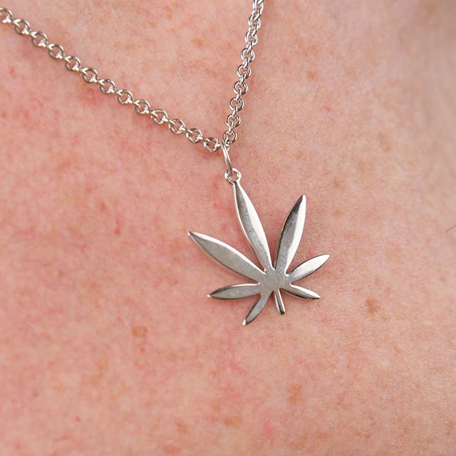 #Stunning and #elegant solid #silver #pendant is modeled after a #cannabis leaf, a symbol of the growing field of #legalized #marijuana. This beautiful pendant is the perfect complement to any outfit. Let others know that you support legalized marijuana. #starttheconversation #oneleafatatime #endprohibition 
#cannabisjewelry #cannabis #cannabiz #womenwhogrow #womenofweed #womeninweed #mmj #legalizeit #cannactivist #classycannabis #marijuanaheals #sparktheconversation

Link to purchase in bio