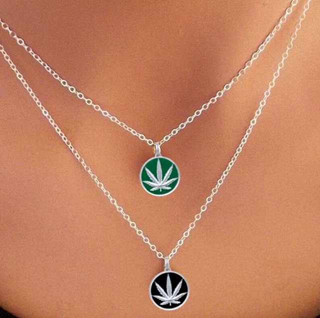 #Trendy and #classy our #cannabis #pendant in #Sterling #Silver 18mm #Enamel #charms are perfect for all generations! 
#endprohibition
#oneleafatatime #cannactivist #starttheconversation #classycannabis #mmj #legalizeit 
Link to purchase in bio