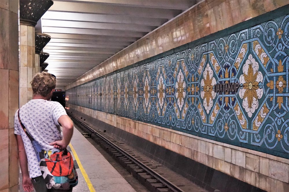 Resultado de imagem para Tashkent metro in Uzbekistan (portuguÃªs)