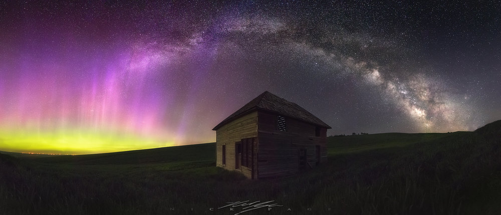 aurora-panorama-nights.jpg