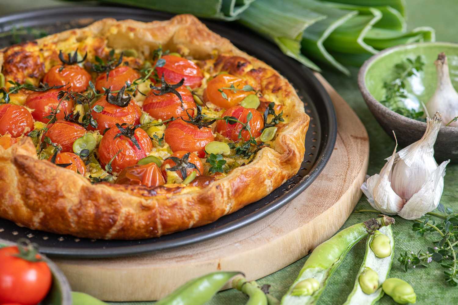 Cherry Tomato, Leek and Goats Cheese Galette - The sugarologist - The ...