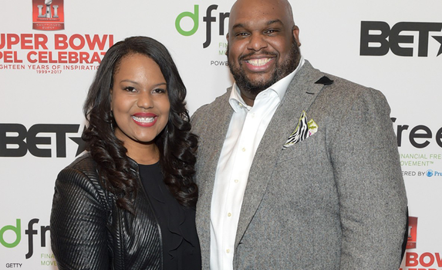 WATCH: John Gray Says ‘Sometimes Prayer Is Not Enough’ to Fix Marital Problems During Appearance With Wife Aventer on “Red Table Talk” to Discuss How Relationships Can Survive Quarantine