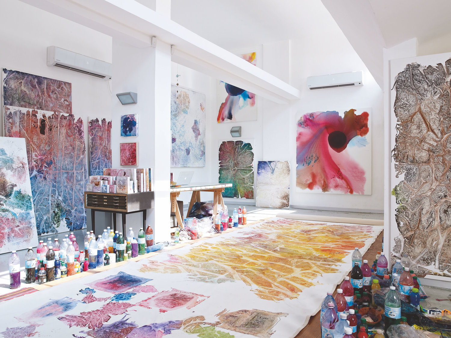 Inside Reshef's Tel Aviv Studio (2016)