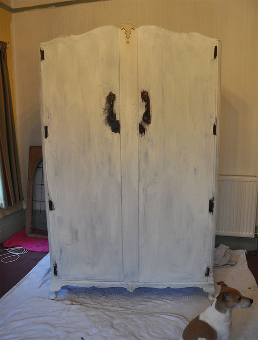 A vintage wardrobe transformation using Annie Sloan Old White paint and dark wax - by Simply The Nest, a UK renovation blog
