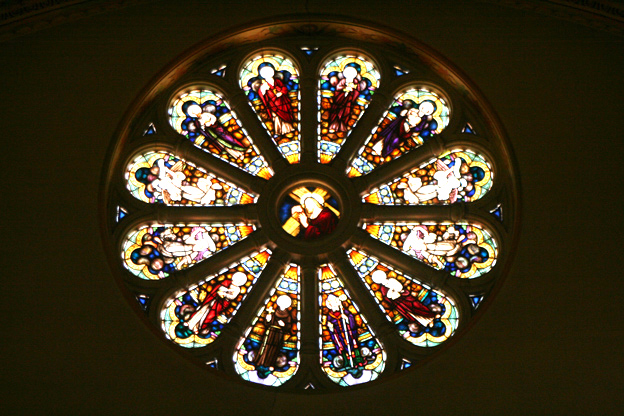 教堂內的玻璃畫。
