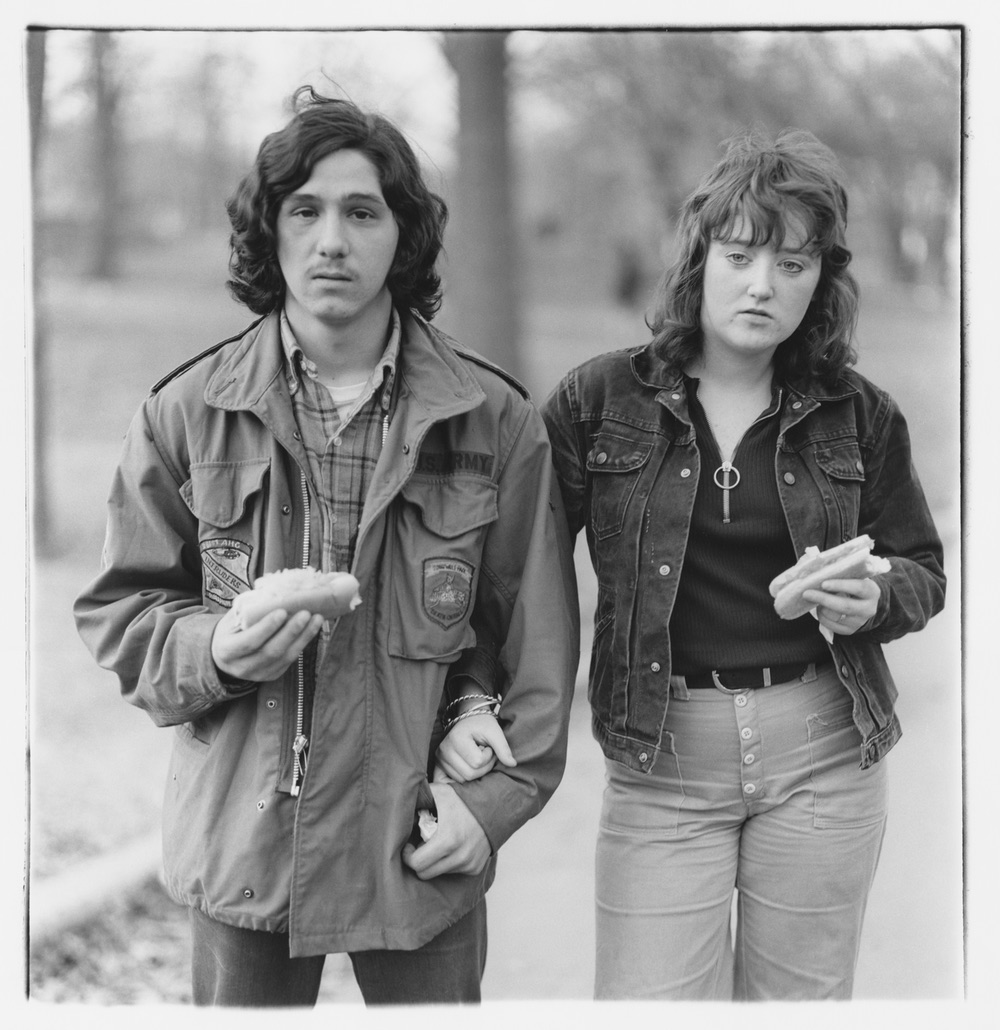 Arbus, A young man and his girlfriend with hot dogs in the park nyc,&nbsp; 1971