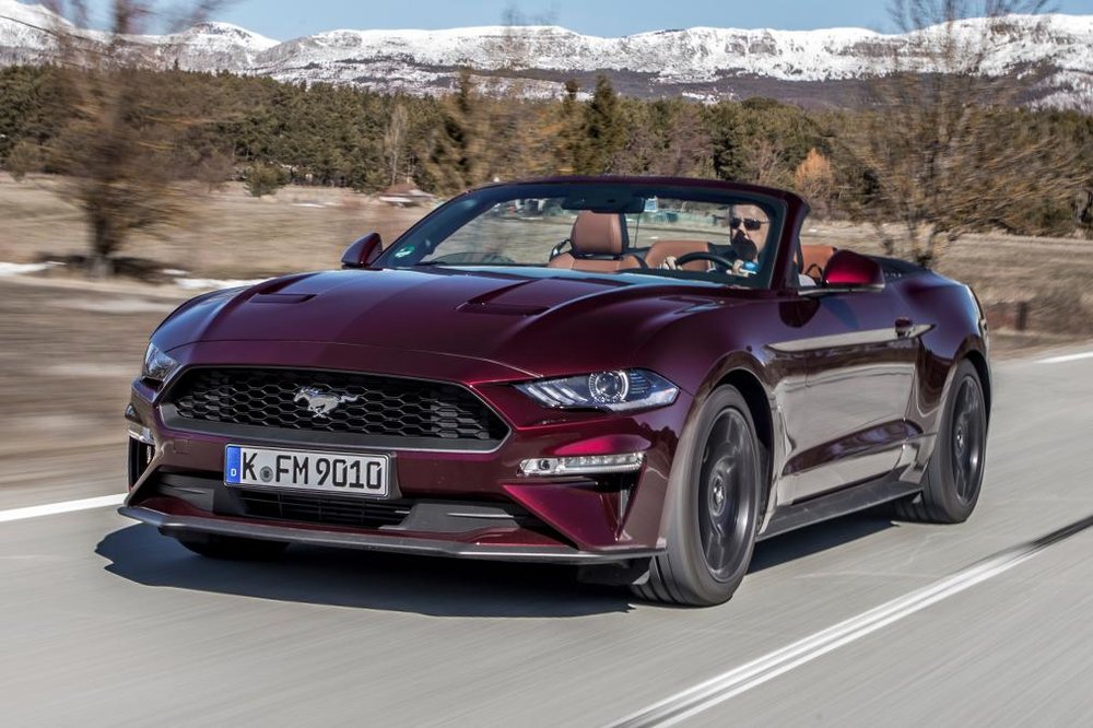 2022 Ford Mustang Convertible Review