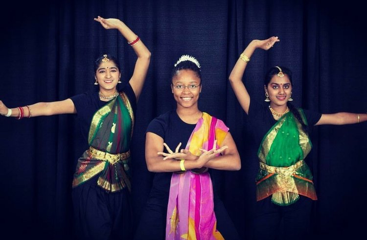  Posing with fellow Ishara: Classical Indian Dance team members. Photo credit: Long-Hillie, 2018 