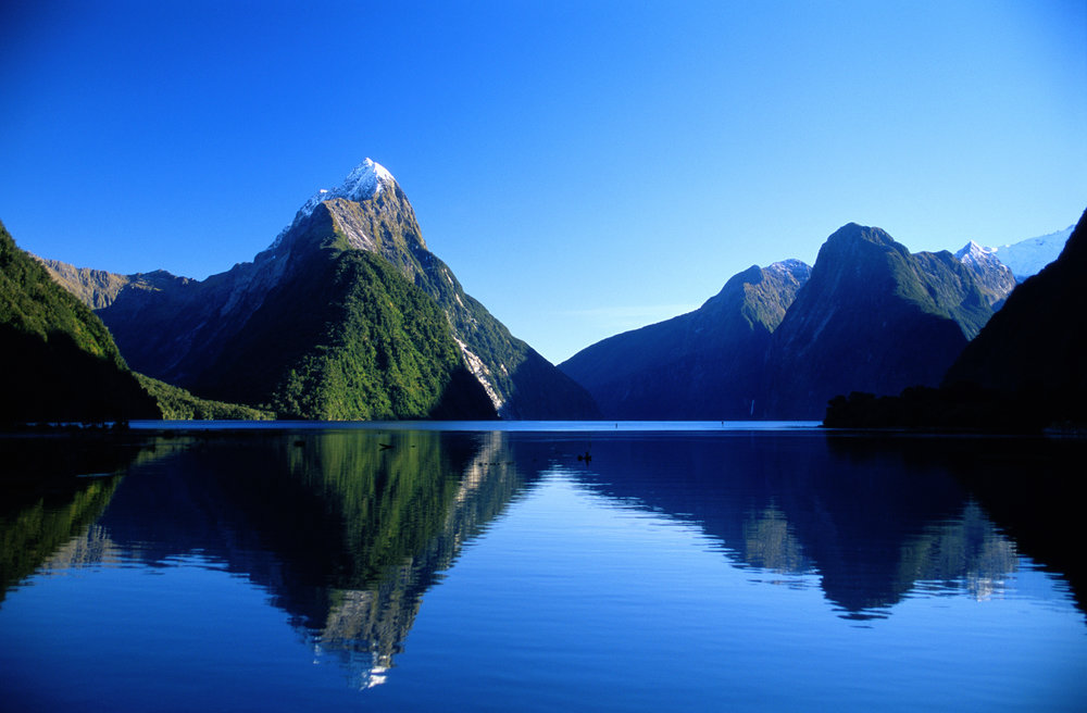 Mitre Peak, Milford Sound, Fiordland, New Zealand - credit DF.jpg