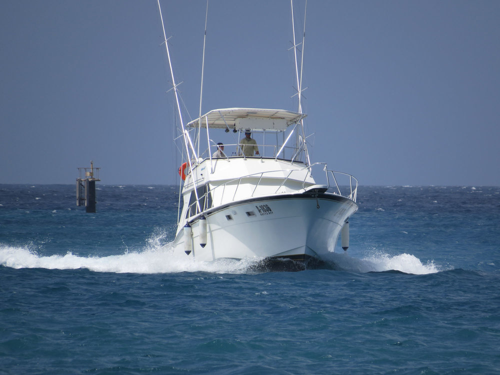 fishing yacht aruba