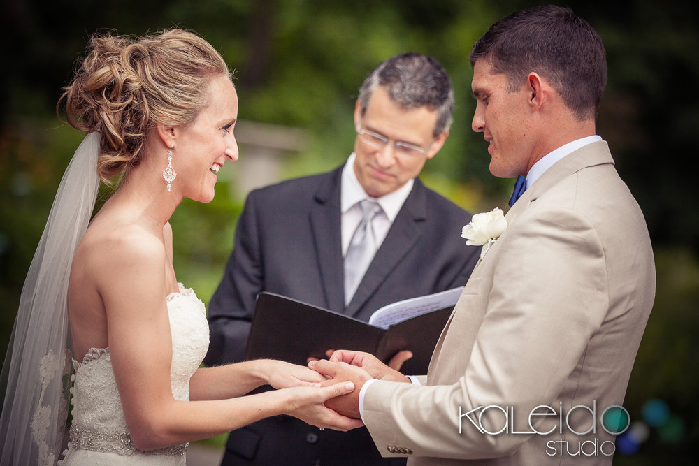 Wedding officiant, Damian King, Columbus OH at Whetstone Park