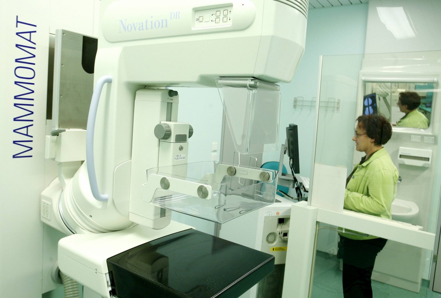 Image for Mamografija ne spodbuja rasti tumorjev