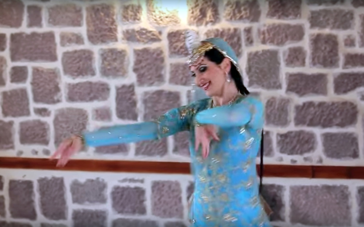 Esamir International News Network - Page 26 660-Persian+Classical+dances+Iran