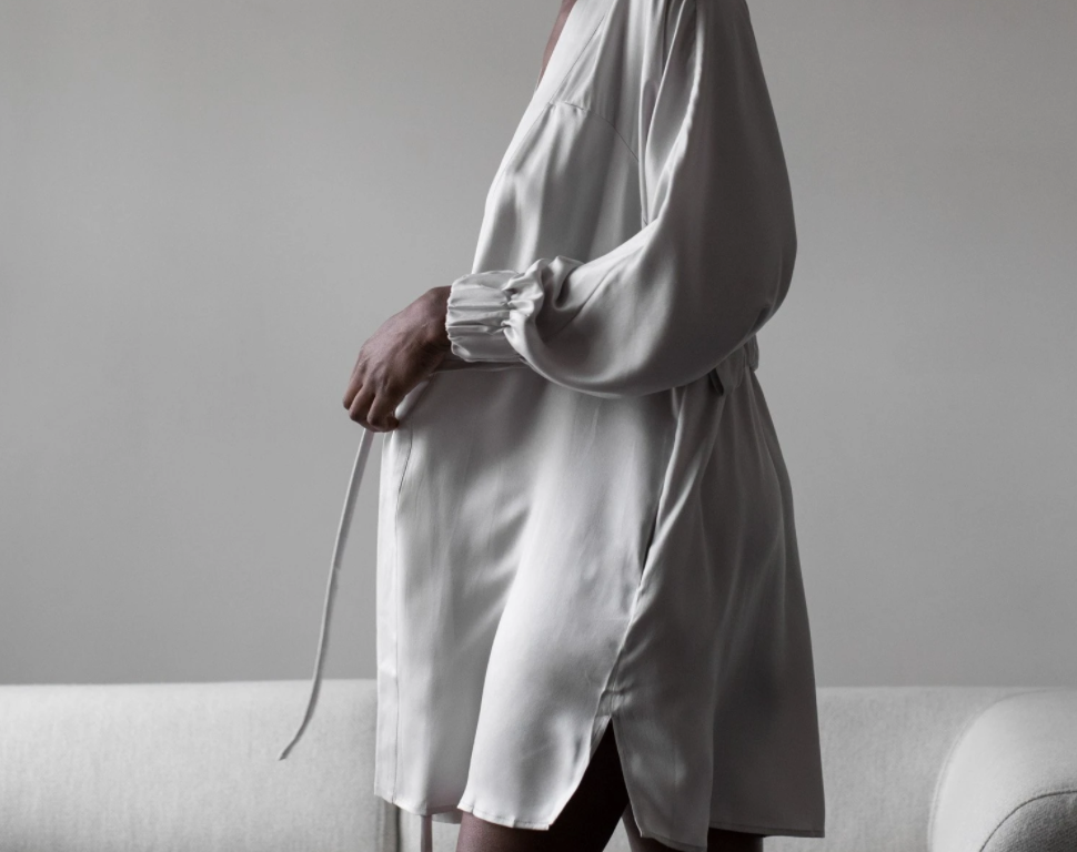 lunya washable silk robe