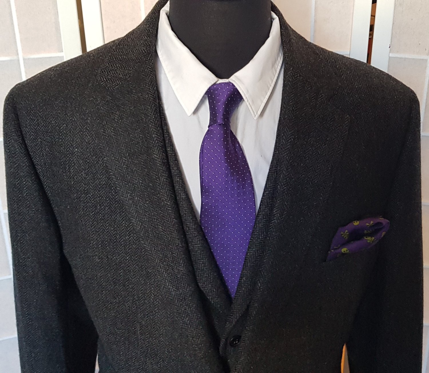 3 Piece Suit in Charcoal Herringbone Lambswool Tweed — TWEED ADDICT