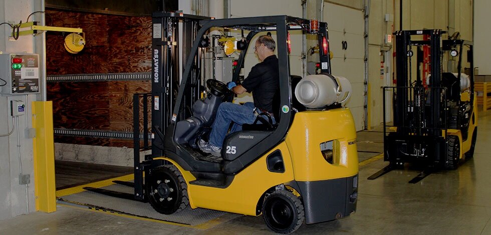 5 Essential Forklift Safety Tips Wayco Best Forklift Warranties Safety Training