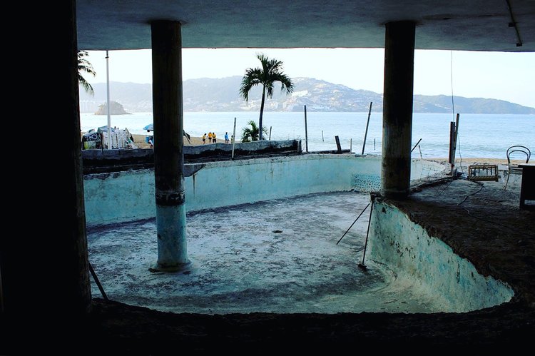 Acapulco abandoned.JPG