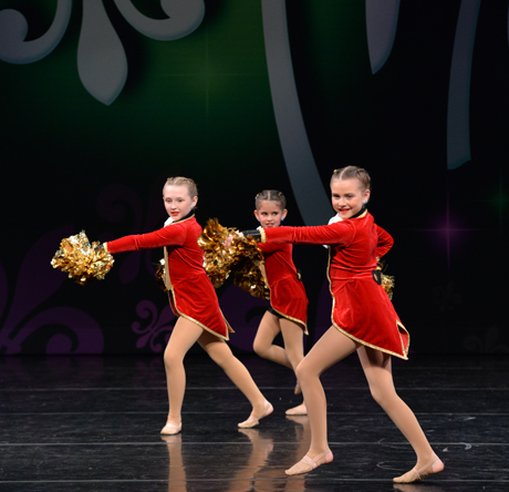 Dance competition teams at extreme performing arts