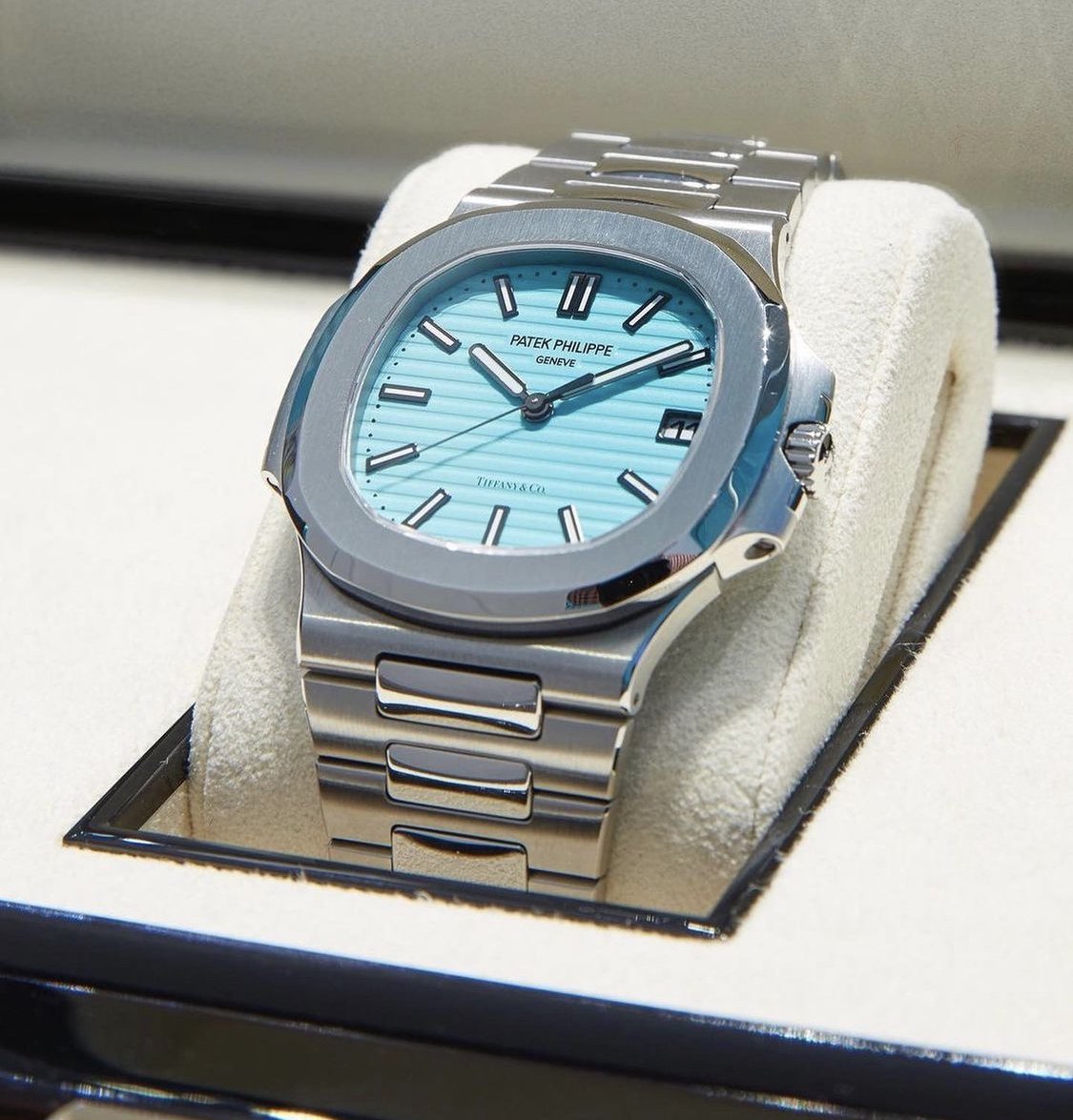 Patek Philippe Tiffany and Co. Nautilus Sells at Record Breaking ...