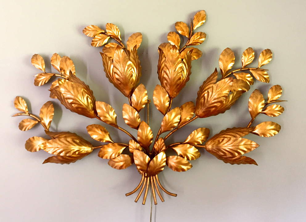 French For Pineapple Blog - Fantasy House Friday - Italian Tole Wall Sconce
