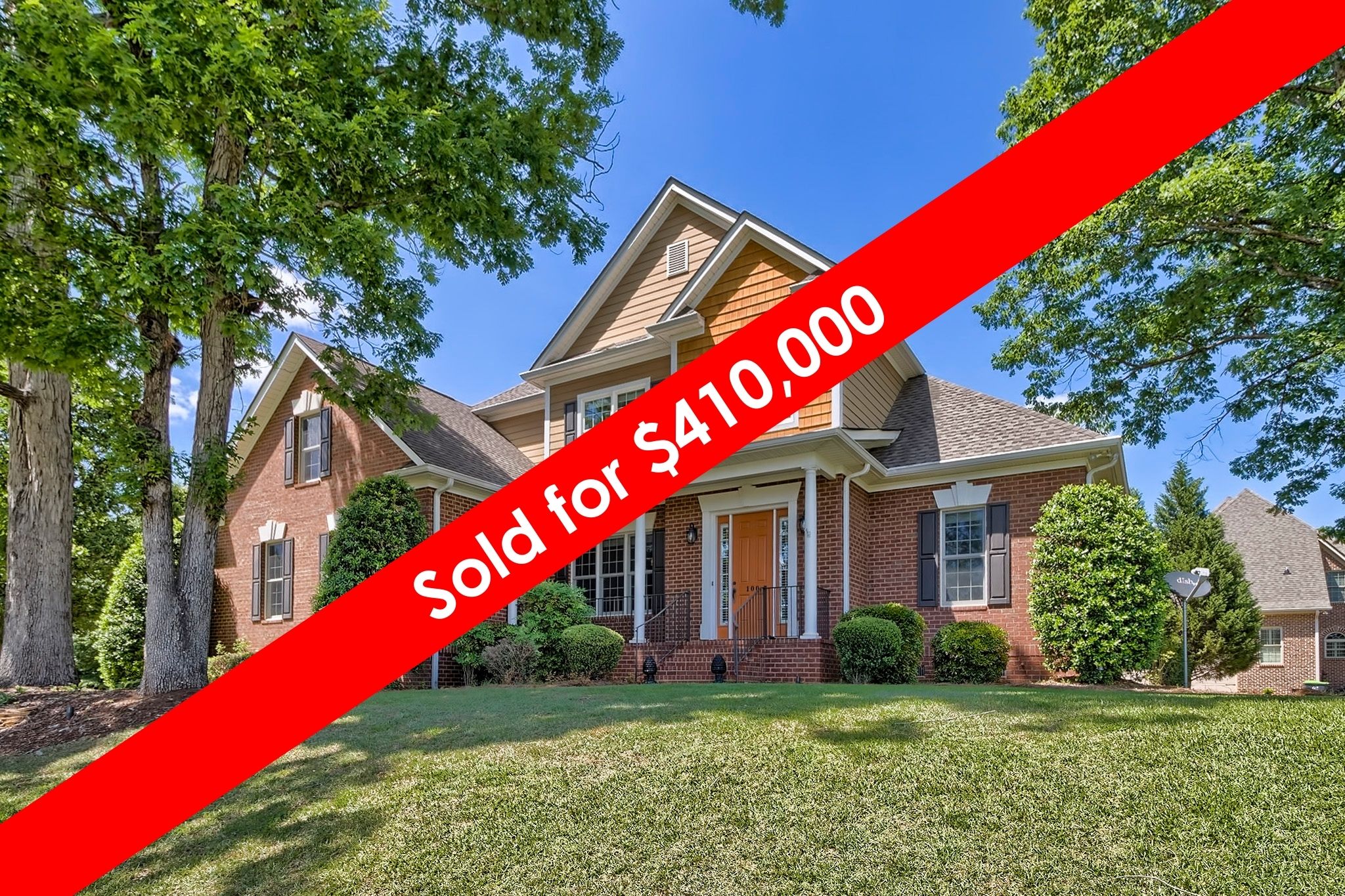 100 Clarmont Court in Lexington sold for $410,000!