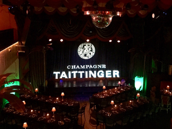 champagne-taittinger-el-tucan-curtain