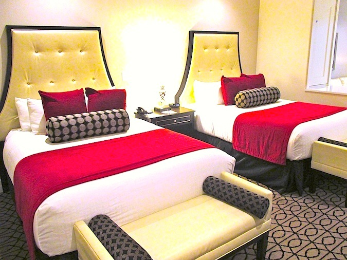 Inn-on-fifth-hotel-room-beds