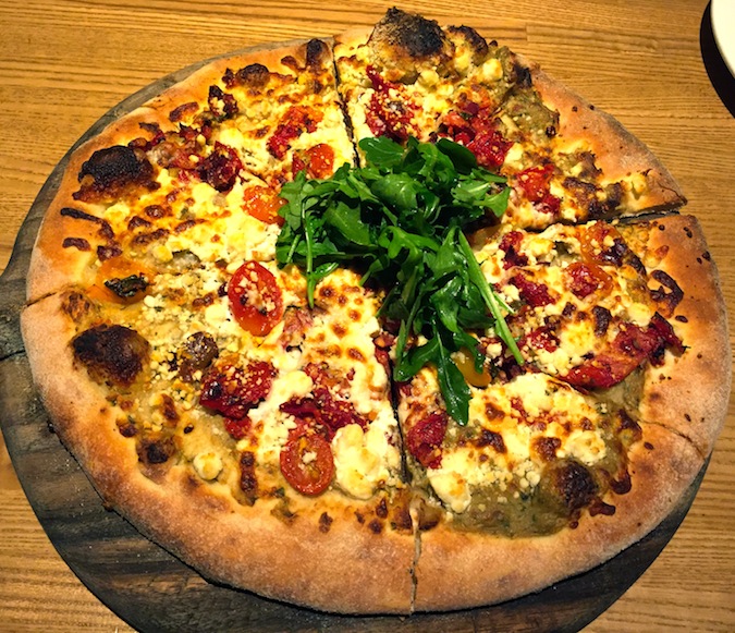 fresh-from-florida-burt-and-maxs-veggie-pizza