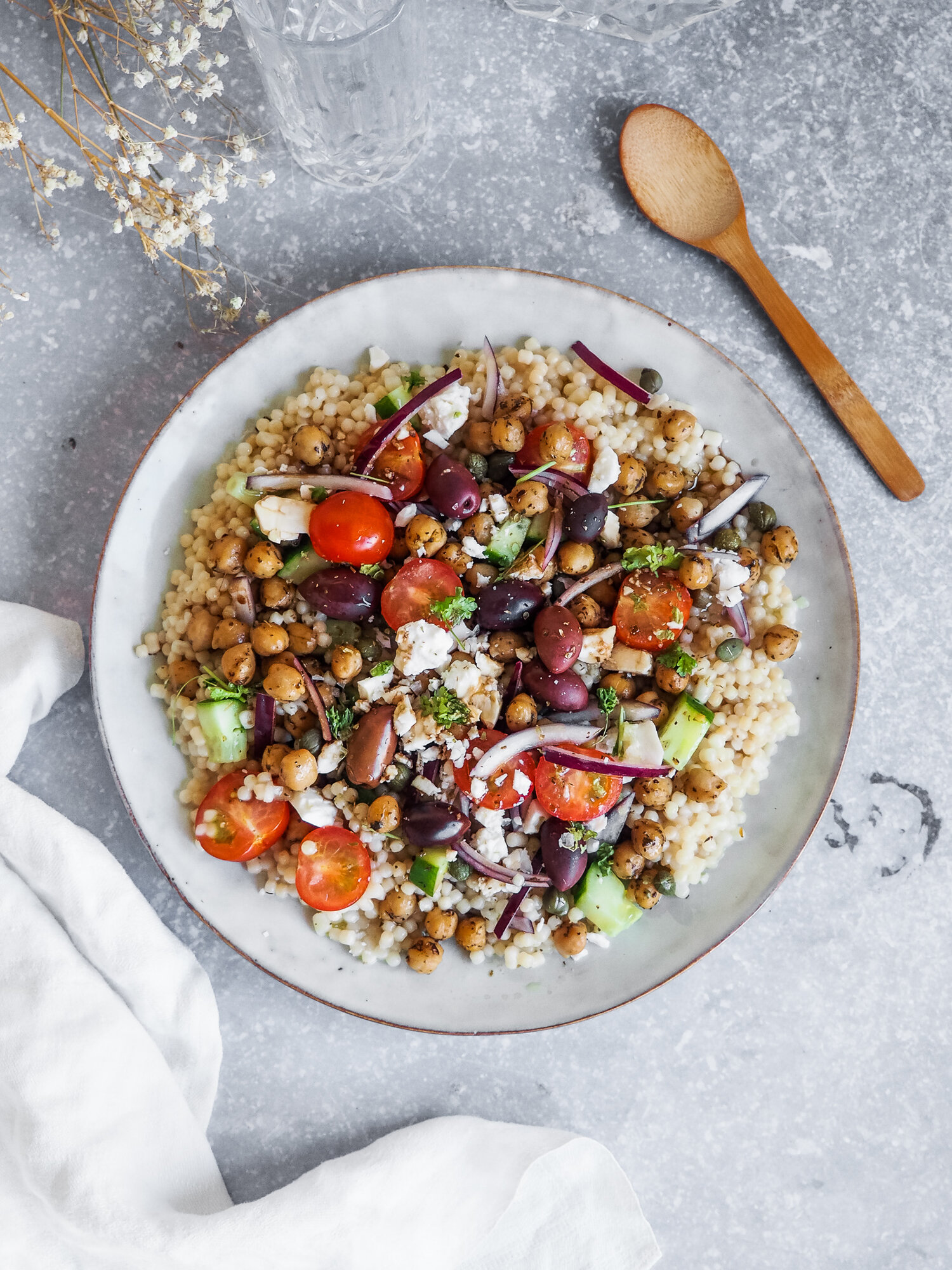 Greek Style Pearl Couscous Chickpea Salad — 100 Kitchen Stories