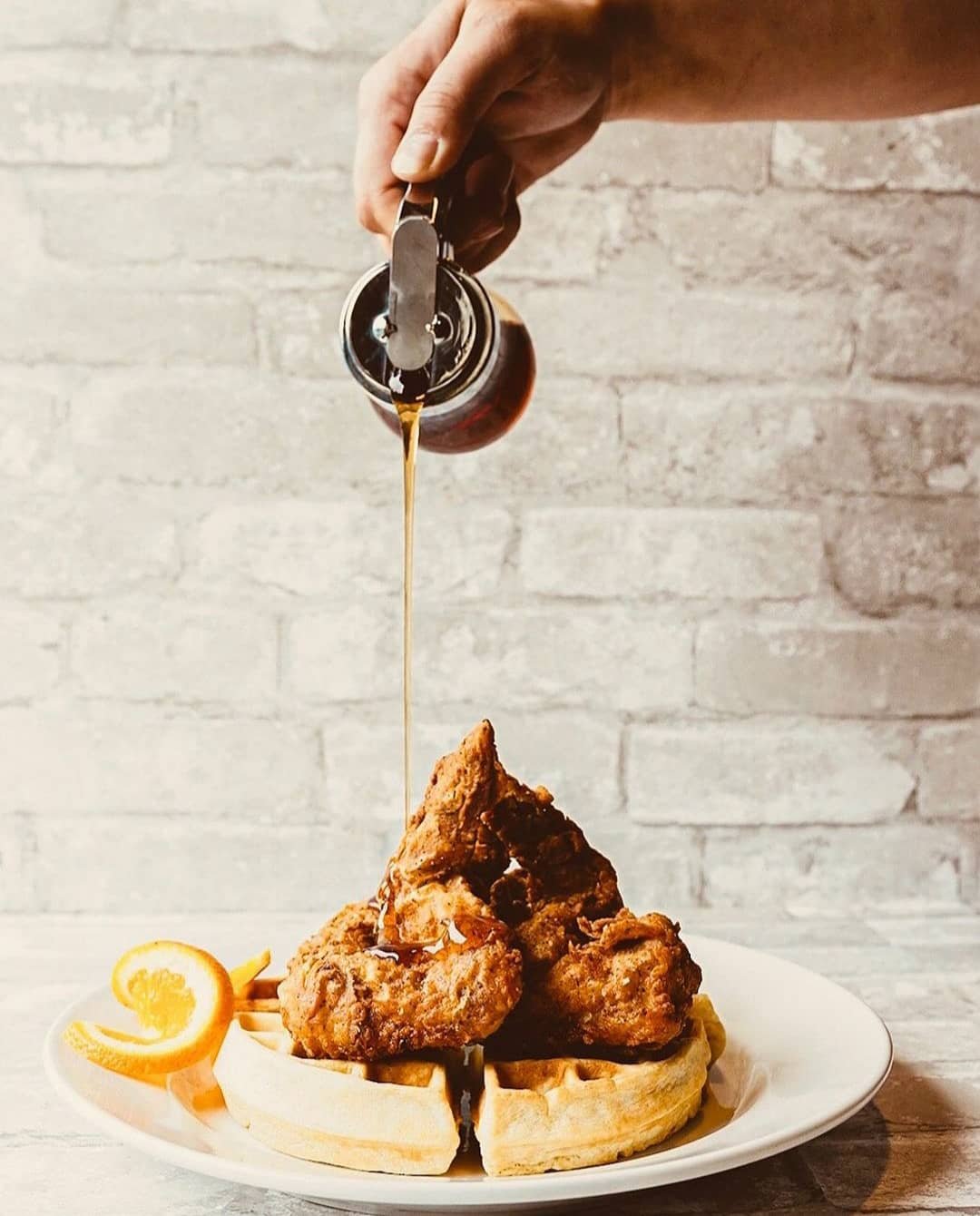 The 9 Best Places for Fried Chicken in Michigan — Common Pub Detroit